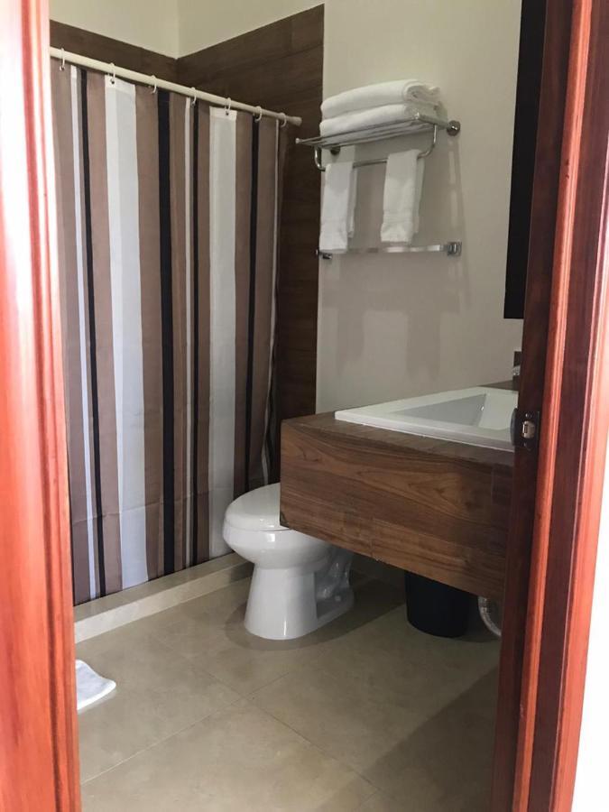 Hotel Candelero Yuriria エクステリア 写真